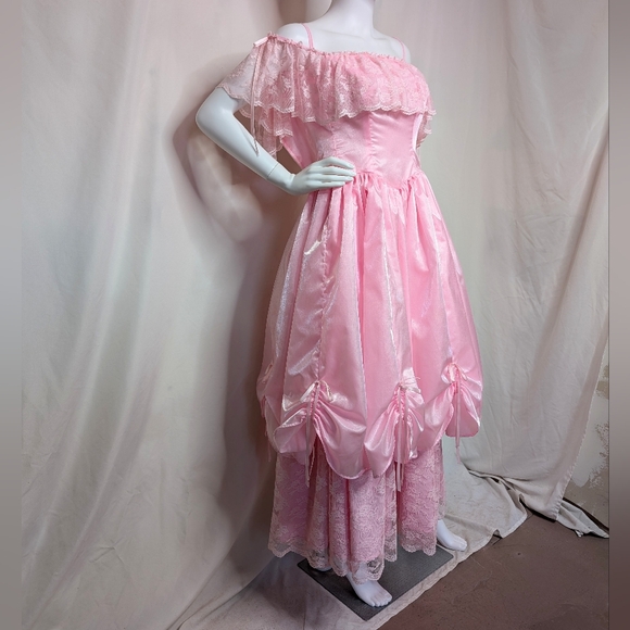 Vintage 70s Pink Iridescent Taffeta & Lace Off Shoulder Ball Gown Fairy Princess - Picture 4 of 14